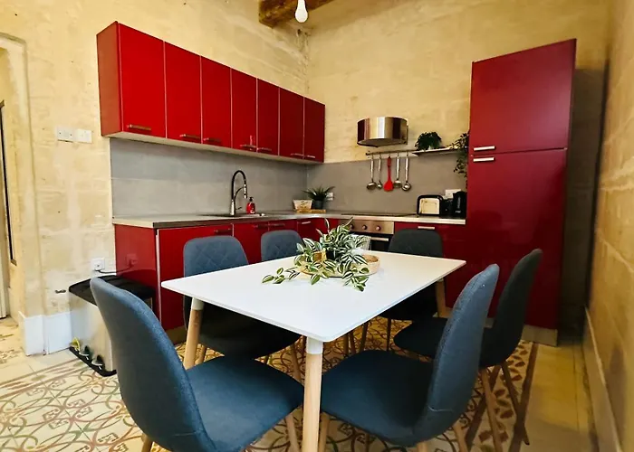 My In The Capital * Valeta